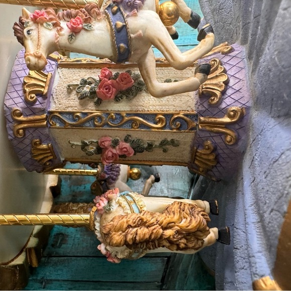 Vintage Carlton Cards Horses Carousel Not Musical Not Working - Picture 14 of 16